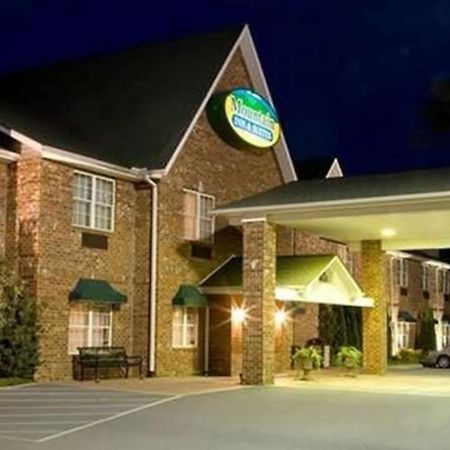 Mountain Inn & Suites Flat Rock Exterior foto